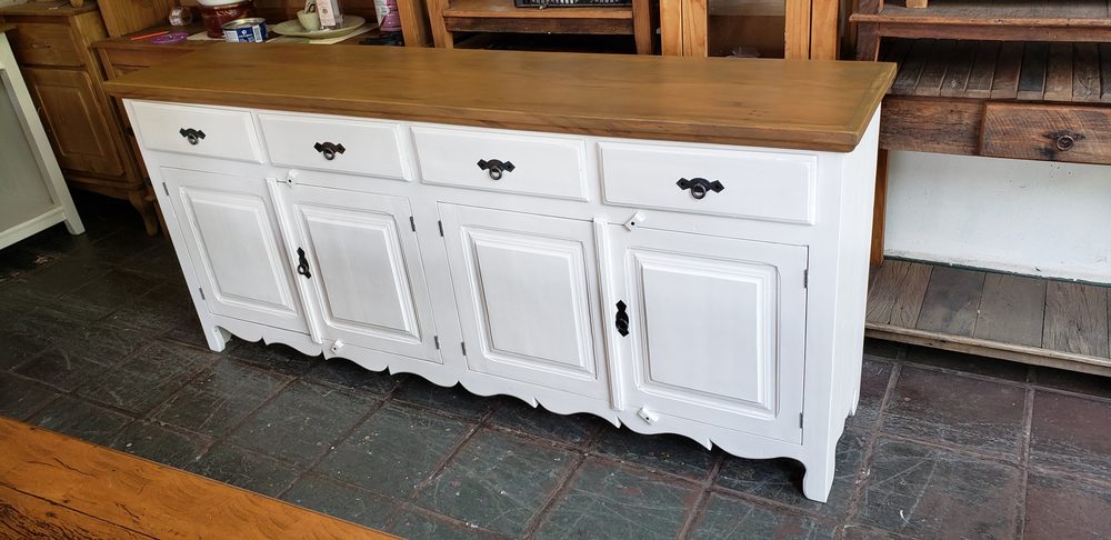 Buffet de madeira maciça da Vintage Decor, peça BUF-04