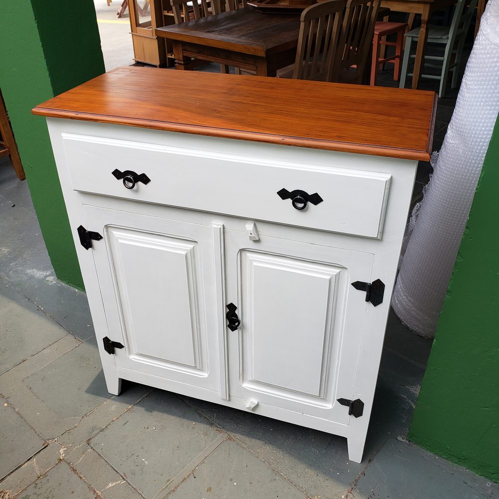 Buffet de madeira maciça da Vintage Decor, peça BUF-12