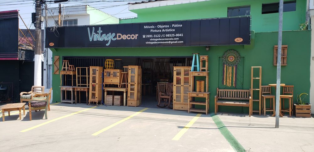 Loja Vintage Decor — fachada da loja vista da rua, foto LOJ-01