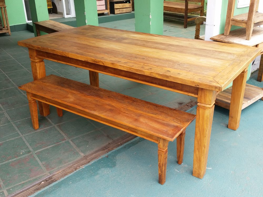 Mesa de madeira maciça da Vintage Decor, peça MES-06