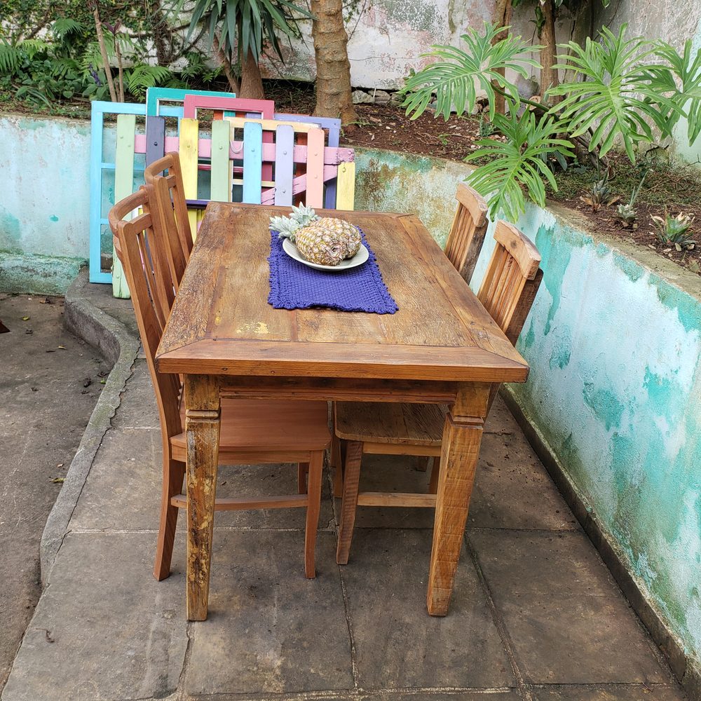 Mesa de madeira maciça da Vintage Decor, peça MES-09